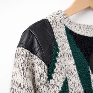 Vintage Chunky Knit Sweater with Leather Panels – M
